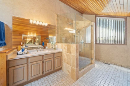 Mudroom Photo of 23956 64 Avenue, Langley, BC