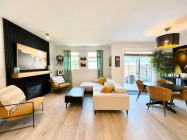 3 18011 70 Avenue, Surrey, BC, Surrey — Townhouse for sale