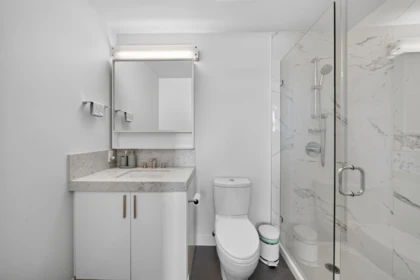 Primary Bedroom Photo of 603 5599 Cooney Road, Richmond, BC