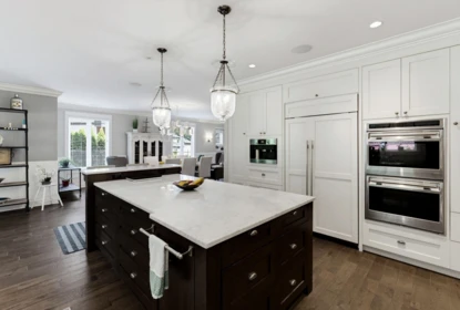 Breakfast Nook Photo of 930 Selkirk Crescent, Coquitlam, BC