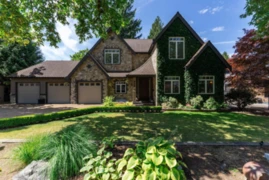 930 Selkirk Crescent, Coquitlam, BC