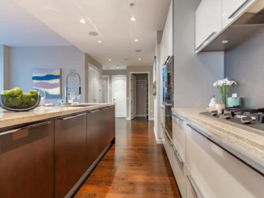 Kitchen Photo of 404 1616 Columbia Street, Vancouver, BC