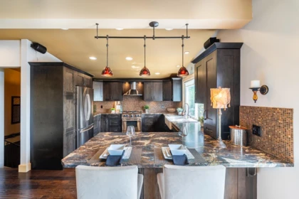 Kitchen Island Photo of 8117 Wiltshire Boulevard, Delta, BC