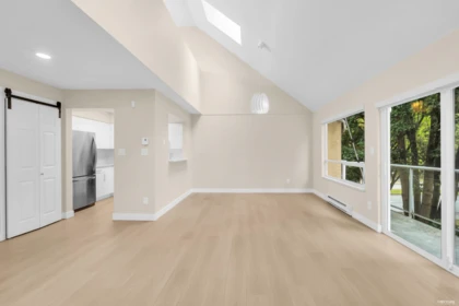 Kitchen Photo of 302 8600 Westminster Highway, Richmond, BC