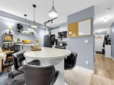 Kitchen Island Photo of 514 528 Rochester Avenue, Coquitlam, BC