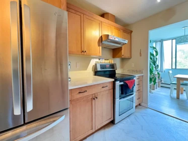 602 2060 Bellwood Avenue, Burnaby, BC, Burnaby — Apartment/Condo for sale