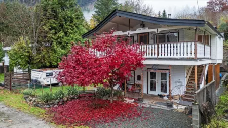 31191 Front Street, Yale, BC, Yale — Single Family Residence for sale