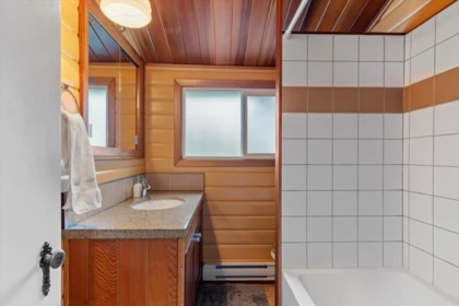 Mudroom Photo of 31191 Front Street, Yale, BC