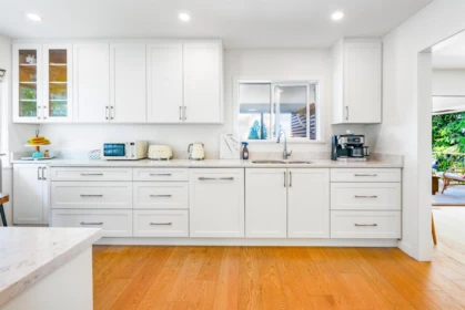 Dining Area Photo of 3277 Chesterfield Avenue, North Vancouver, BC