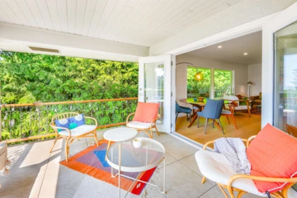 Living Room Photo of 3277 Chesterfield Avenue, North Vancouver, BC