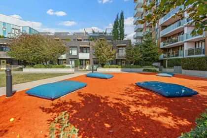 Hot Tub / Spa Photo of 1911 285 E 10th Avenue, Vancouver, BC