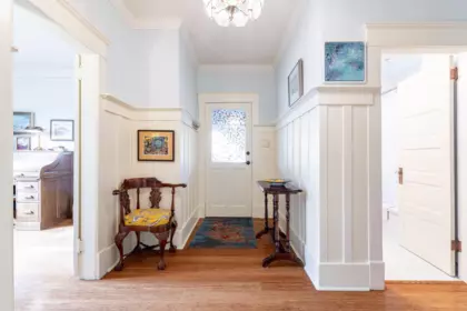 Breakfast Nook Photo of 114 W Kings Road, North Vancouver, BC