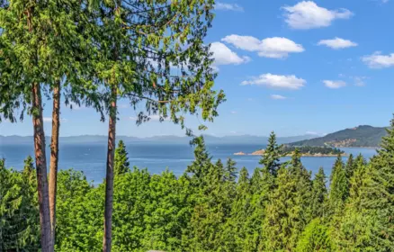 5317 Montiverdi Place, West Vancouver, BC, West Vancouver — Single Family Residence for sale