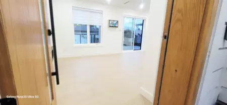2 2741 Grant Street, Vancouver, BC, Vancouver — Half Duplex for sale