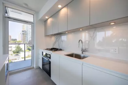 207 6537 Telford Avenue, Burnaby, BC, Burnaby — Apartment/Condo for sale