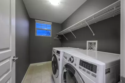 Powder Room Photo of 10676 247a Street, Maple Ridge, BC