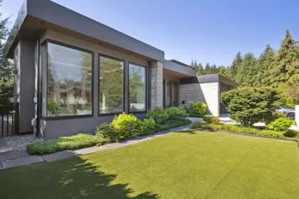 983 Tudor Avenue, North Vancouver, BC, North Vancouver — Single Family Residence for sale