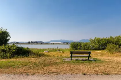 Garden / Landscaping Photo of 230 5888 Dover Crescent, Richmond, BC
