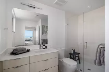 Laundry Room Photo of 419 2463 Rabbit Drive, Tsawwassen, BC