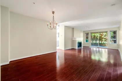 Loft / Bonus Room Photo of 2112 5113 Garden City Road, Richmond, BC