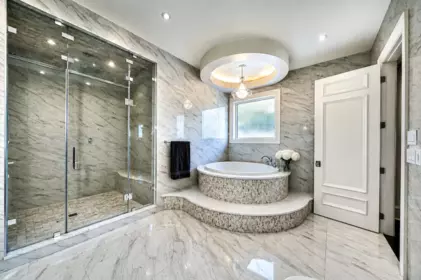 Hot Tub / Spa Photo of 4751 Granville Avenue, Richmond, BC