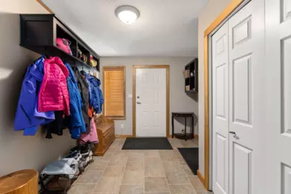 Mudroom Photo of 6 7467 Prospect Street, Pemberton, BC