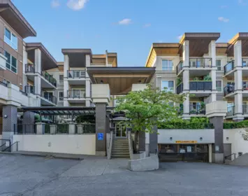 Outdoor Deck Photo of 409 9655 King George Boulevard, Surrey, BC