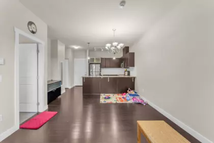 Powder Room Photo of 409 9655 King George Boulevard, Surrey, BC