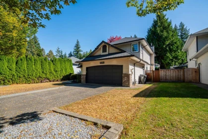 Living Room Photo of 9290 203b Street, Langley, BC