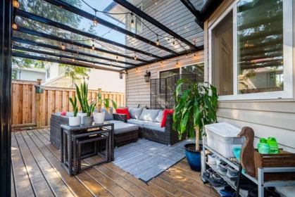 Swimming Pool Photo of 9290 203b Street, Langley, BC