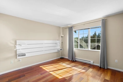 Office / Den Photo of 87 9088 Halston Court, Burnaby, BC