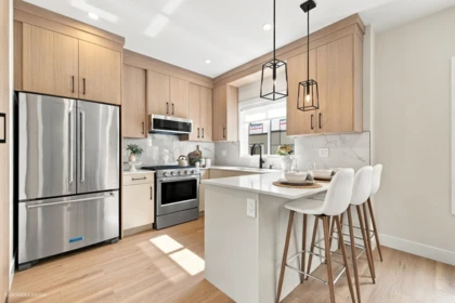 Breakfast Nook Photo of 9 17432 58 Avenue, Surrey, BC