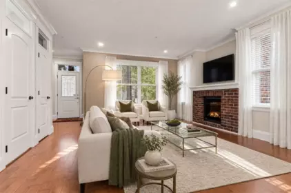 Family Room Photo of 5711 Garrison Boulevard, Chilliwack, BC