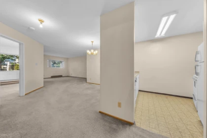 Powder Room Photo of 110 2222 Prince Edward Street, Vancouver, BC
