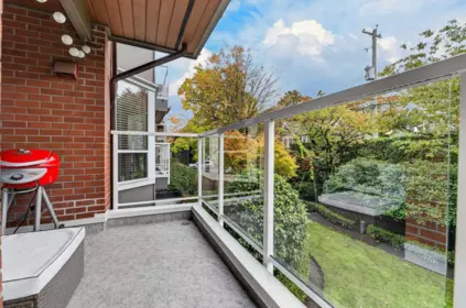 Backyard Photo of 208 2288 W 12th Avenue, Vancouver, BC