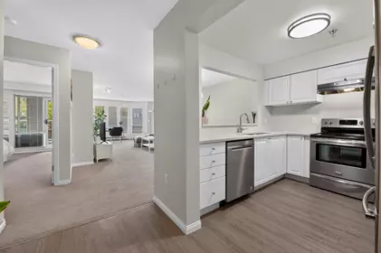 Dining Area Photo of 208 2288 W 12th Avenue, Vancouver, BC