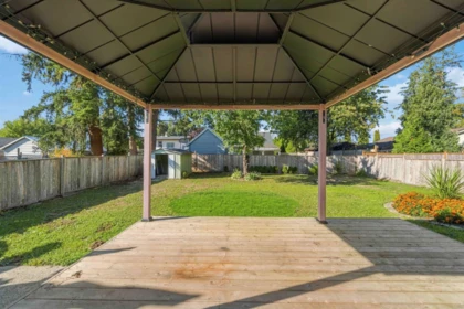 Backyard Photo of 20225 Lorne Avenue, Maple Ridge, BC