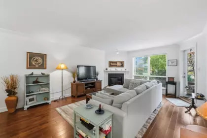 107 15875 Marine Drive, White Rock, BC, White rock — Apartment/Condo for sale
