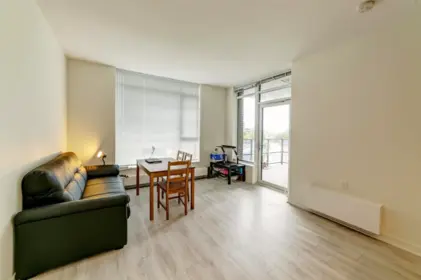 513 8850 University Crescent, Burnaby, BC, Burnaby — Apartment/Condo for sale