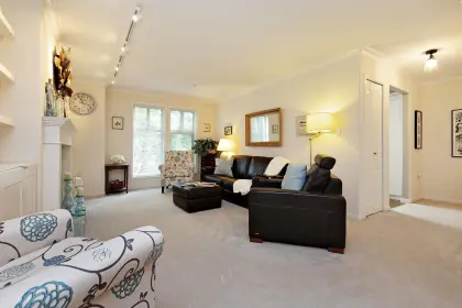 218 15350 19a Avenue, Surrey, BC, Surrey — Apartment/Condo for sale