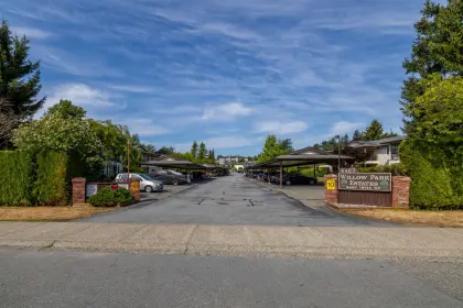 13 6467 197 Street, Langley, BC, Langley — Townhouse for sale
