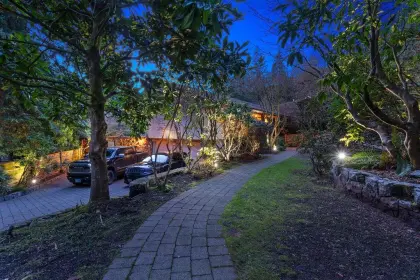 1755 30th Street, West Vancouver, BC, West vancouver — Single Family Residence for sale