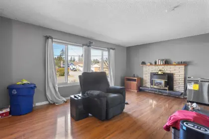 32130 Bueckert Avenue, Mission, BC, Mission — Single Family Residence for sale
