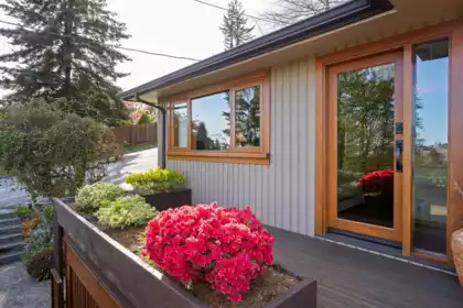 1206 Cloverley Street, North Vancouver, BC, North vancouver — Single Family Residence for sale