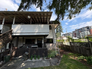 Walk-In Closet Photo of 620 Smith Avenue, Coquitlam, BC