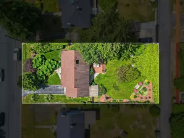715 Ivy Avenue, Coquitlam, BC, Coquitlam — Single Family Residence for sale