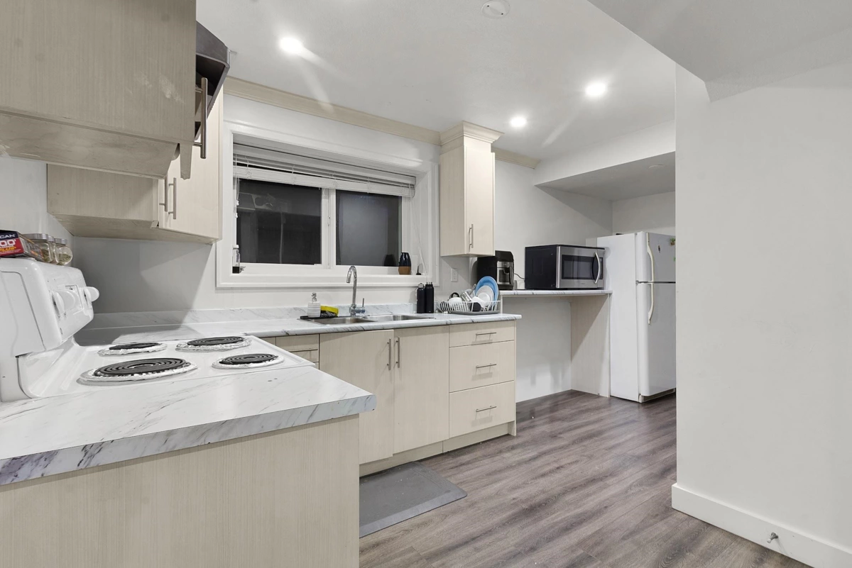 Walk-In Closet Photo of 3462 Okanagan Drive, Abbotsford, BC