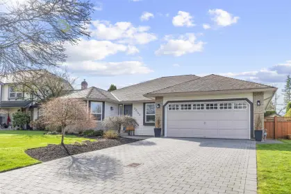 22162 46a Avenue, Langley, BC, Langley — Single Family Residence for sale