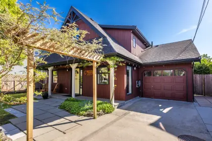 12248 Gilley Street, Surrey, BC, Surrey — Single Family Residence for sale