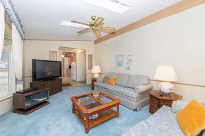 80 1413 Sunshine Coast Highway, Gibsons, BC, Gibsons — Manufactured Home for sale